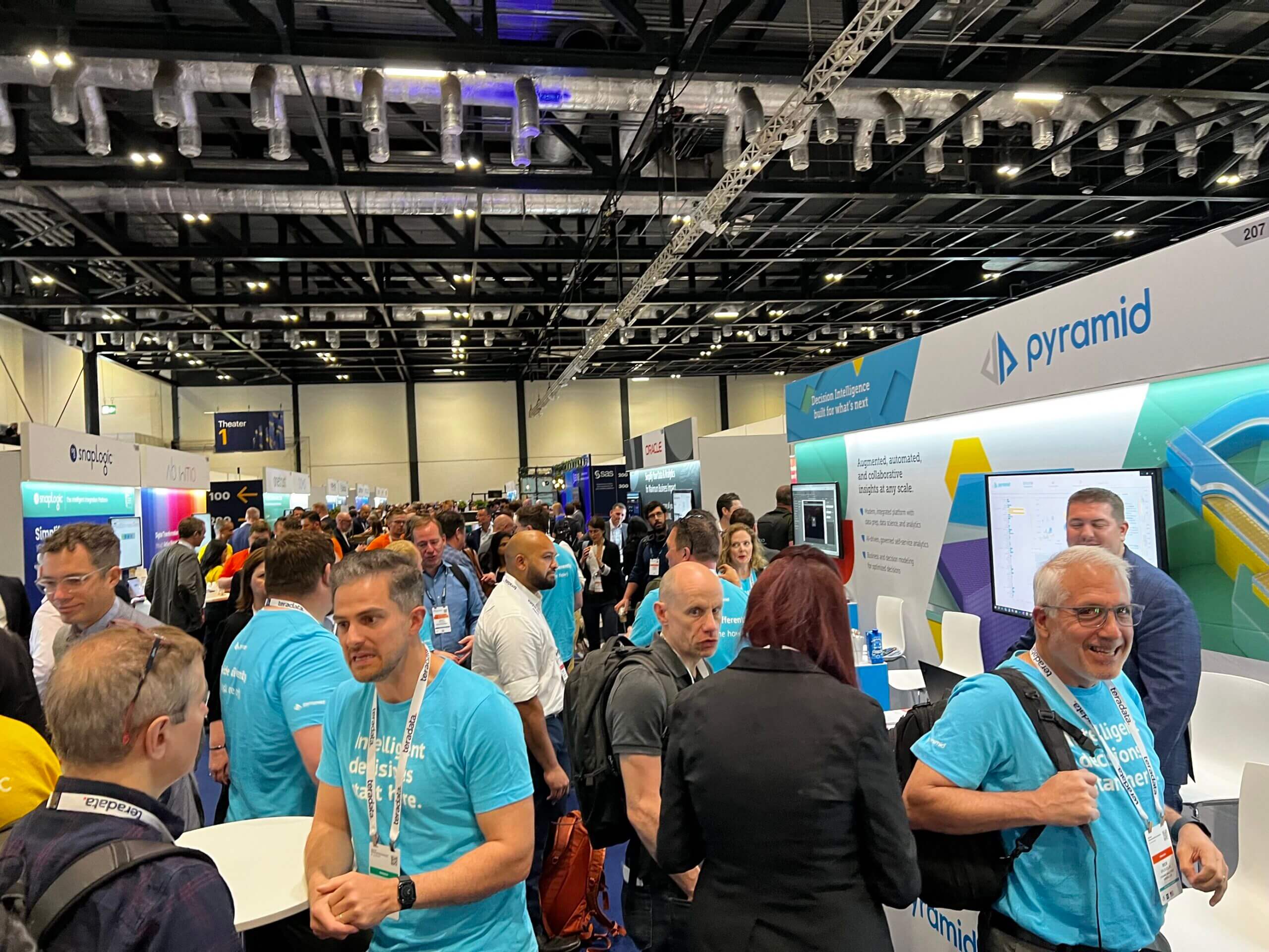 Busy at the Pyramid Analytics stand.